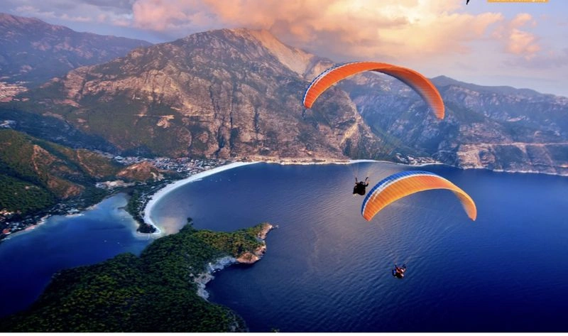 فتحیه یکی از زیباترین و جذاب&zwnj;ترین شهرهای ساحلی ترکیه است و در منطقۀ موغلا قرار دارد.